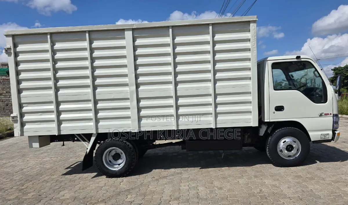 Isuzu NKR Diesel Manual