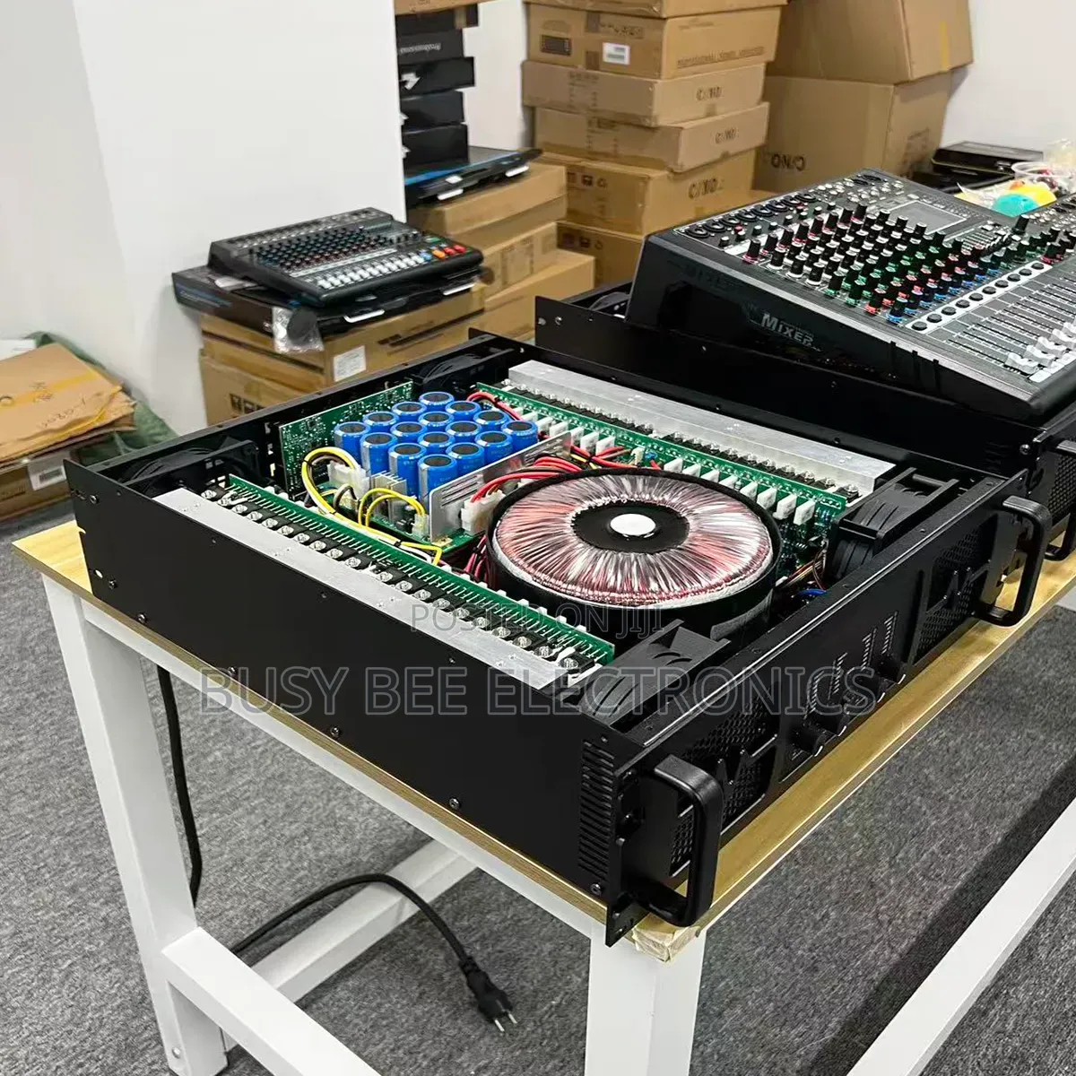 New Hot-Selling 3u 4*1500w Four-Channel Power Amplifier