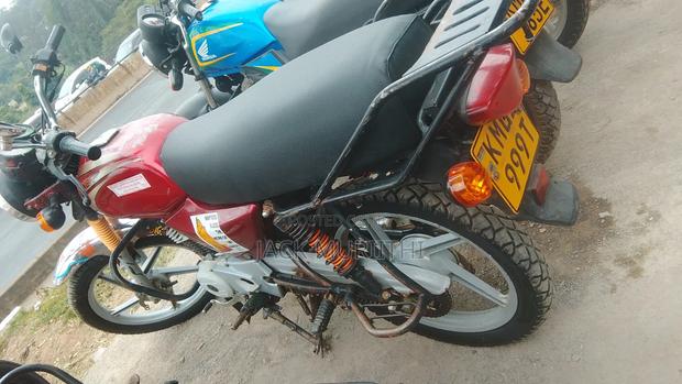 Bajaj Boxer 100 2020 Red - thumbnail 2