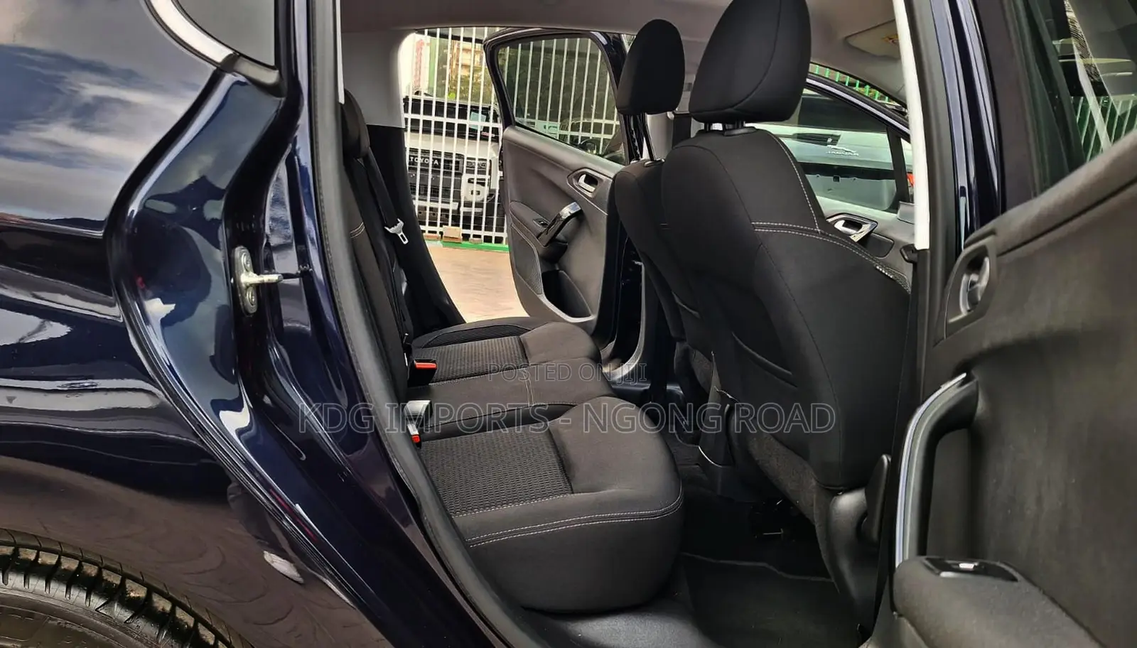 Peugeot 208 2019 Blue