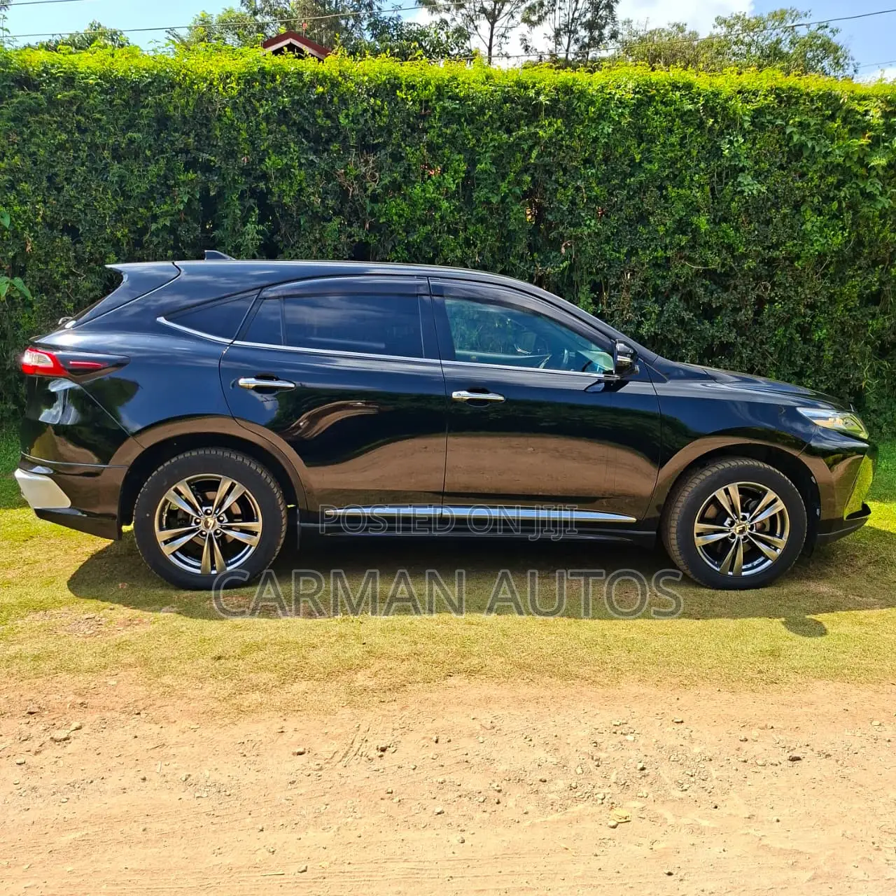 Toyota Harrier 2.0 4WD 2019 Black