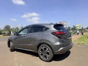 Honda Vezel 1.5 Hybrid 2WD 2019 Gray