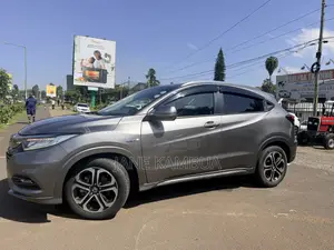 Honda Vezel 1.5 Hybrid 2WD 2019 Gray