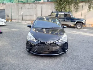 Toyota Vitz 2018 Black
