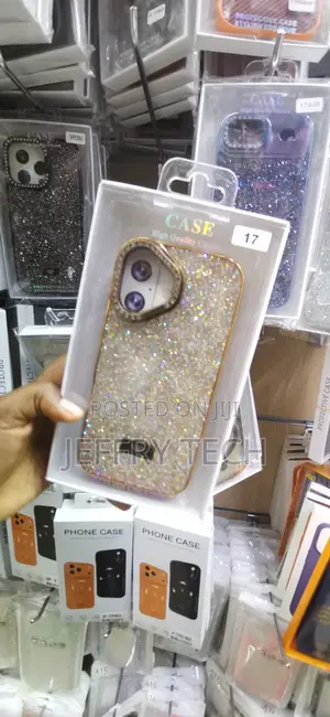 iPhone 17 Luxury Diamond Glitter Phone Case