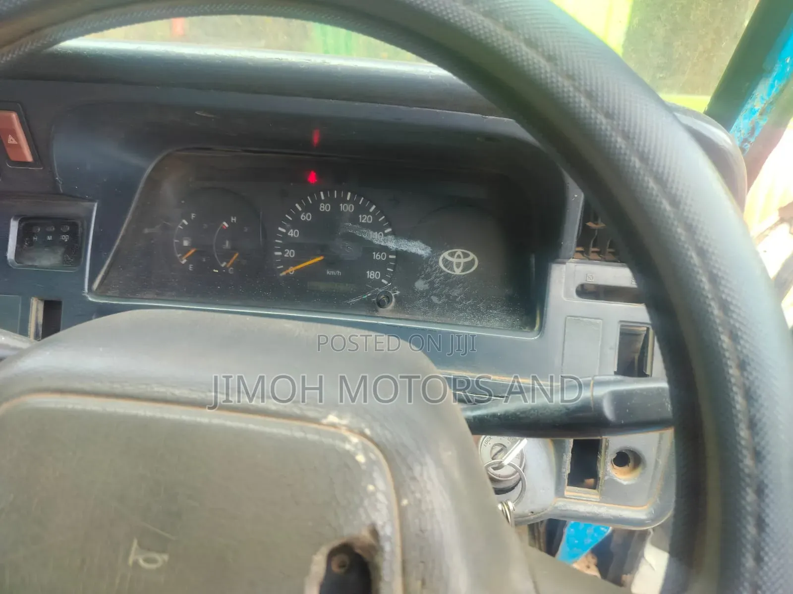 Toyota HiAce 1997 White