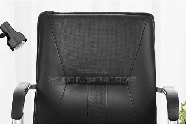 Office Chairs; Leather Armed Visitors Office Chairs - thumbnail 3