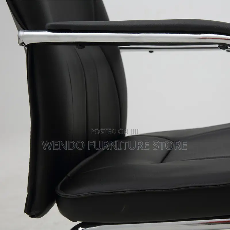 Office Chairs; Leather Armed Visitors Office Chairs