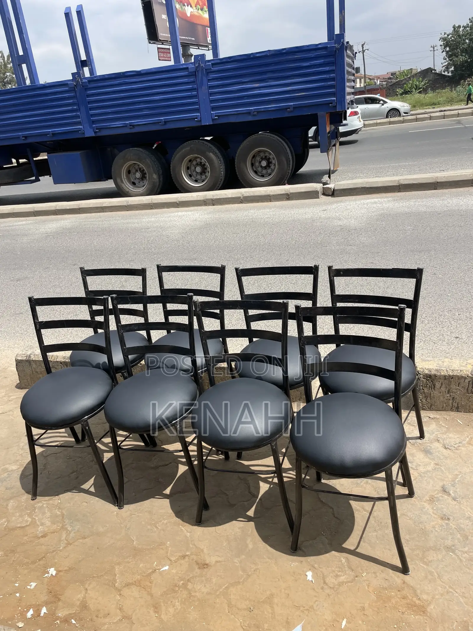 Low Flats Chairs