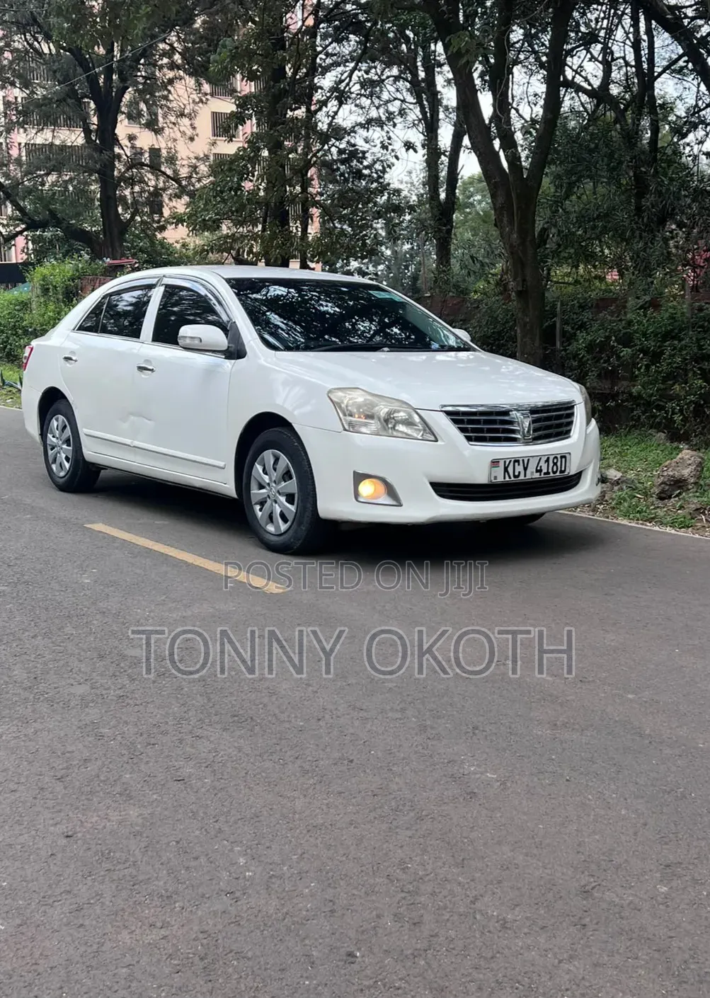 Toyota Premio 2013 White