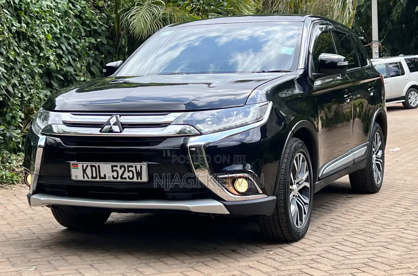 Mitsubishi Outlander 2016 Black