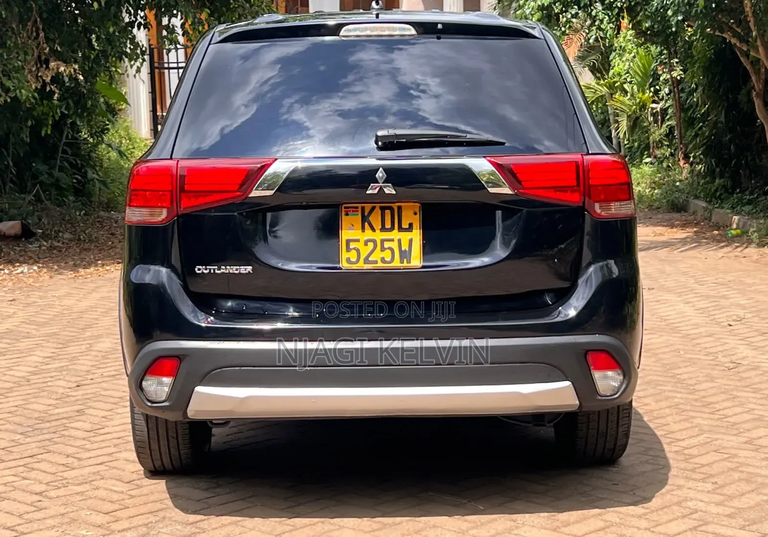 Mitsubishi Outlander 2016 Black