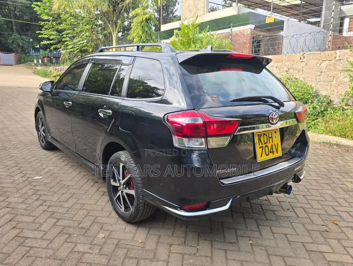 Toyota Corolla Fielder 2015 Black