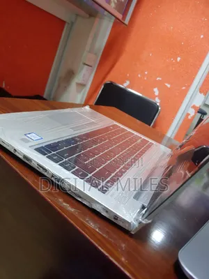 Laptop HP EliteBook 840 G5 8GB Intel Core i5 SSD 256GB