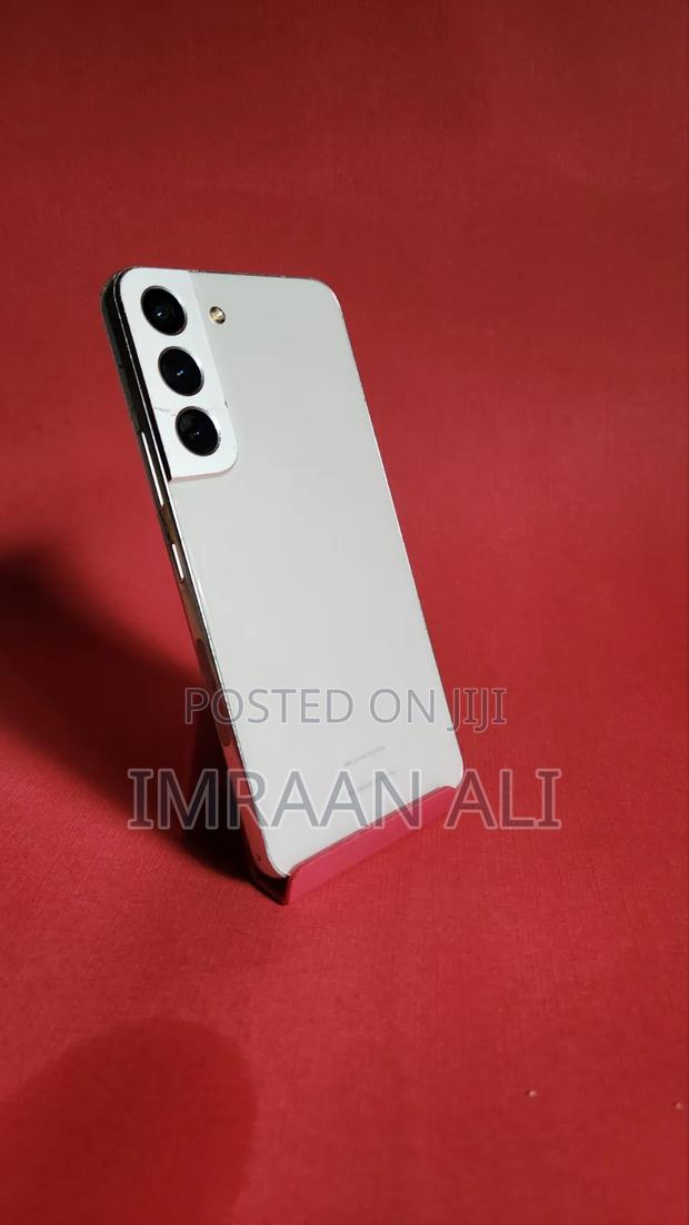 Samsung Galaxy S22 5G 128 GB Pink - thumbnail 2