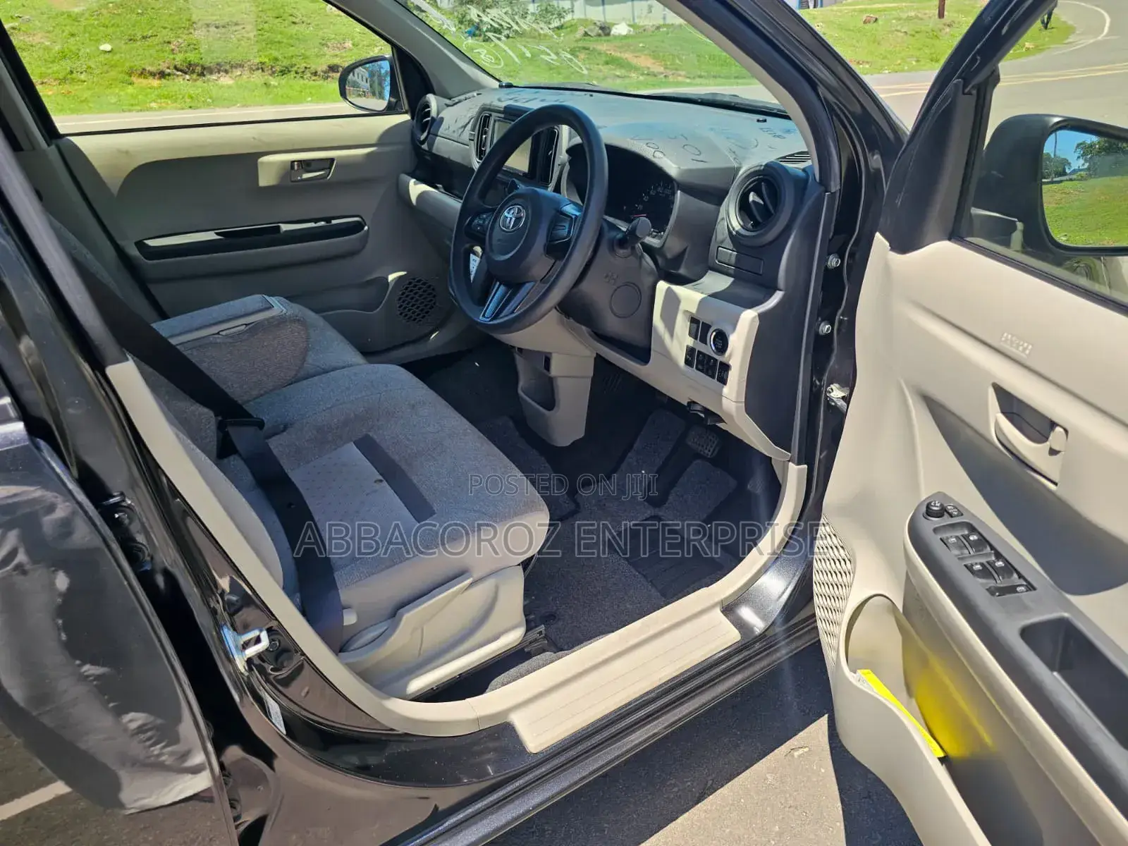 Suzuki Alto 2018 White