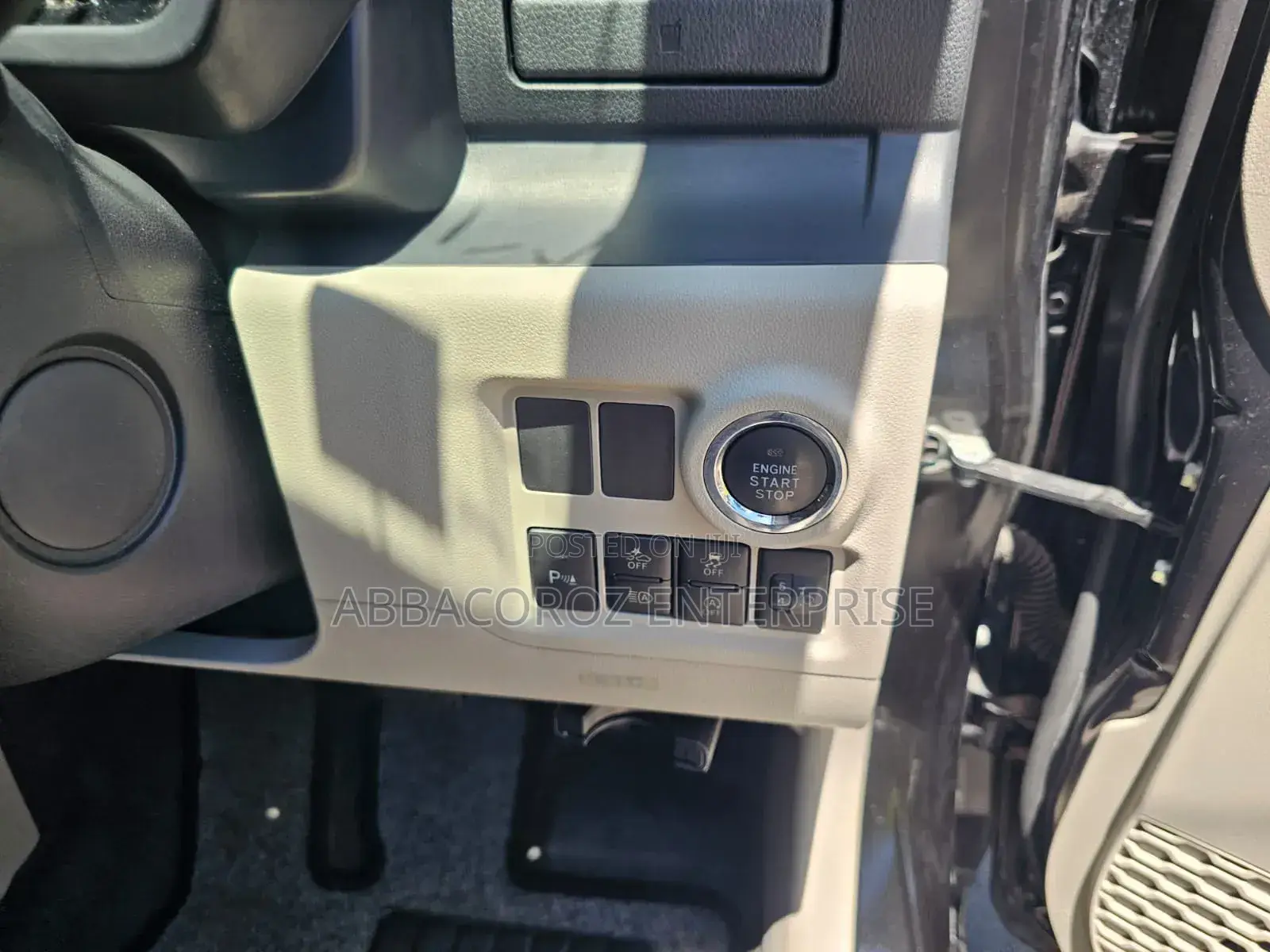 Suzuki Alto 2018 White
