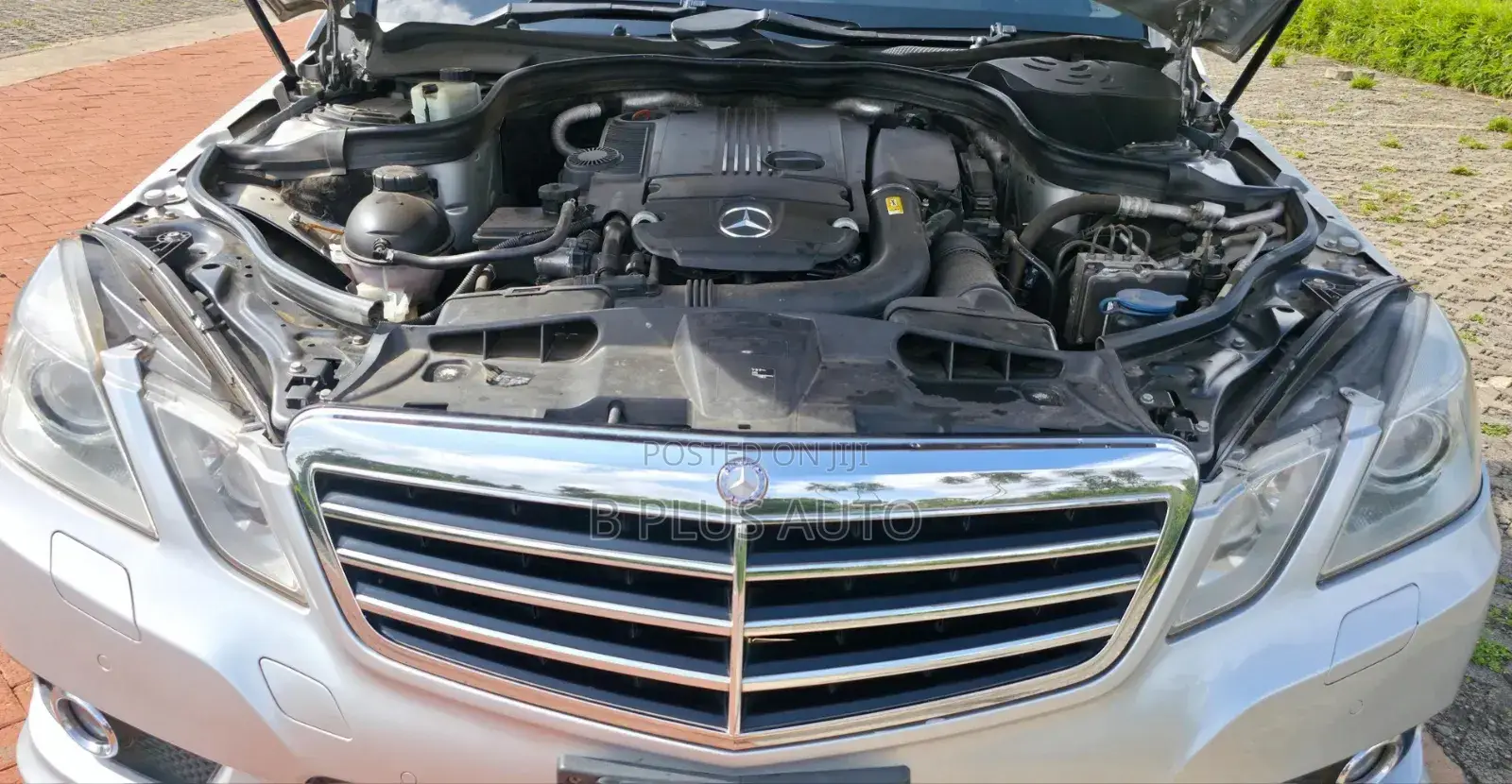 Mercedes-Benz E250 2010 Silver