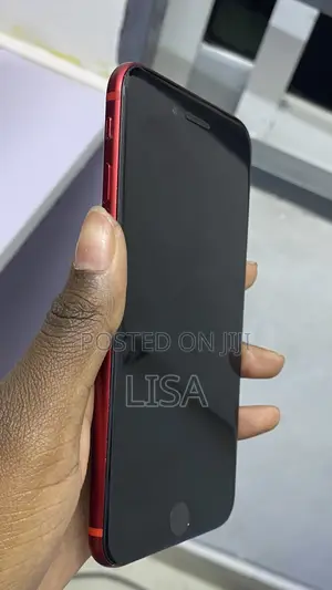 Apple iPhone SE (2022) 64 GB Red