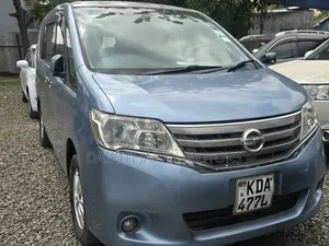 Nissan Serena 2013 Blue