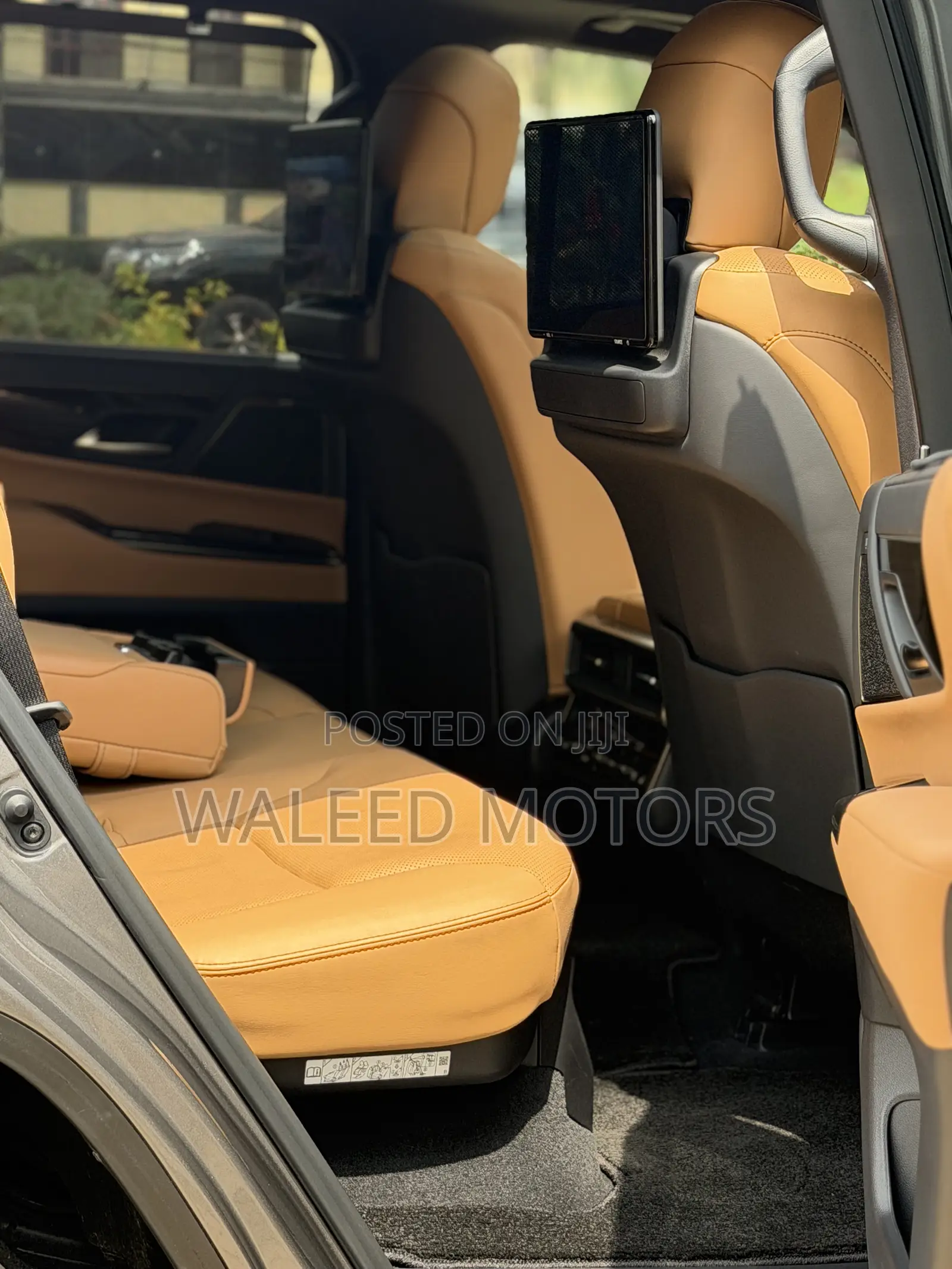 Lexus LX 600 2022 Gray