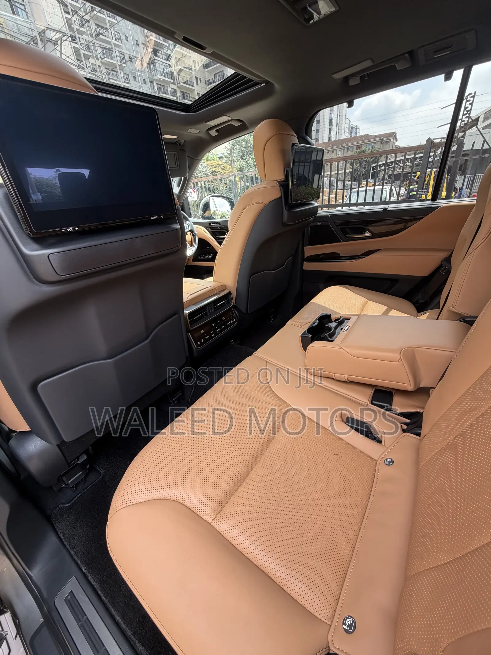 Lexus LX 600 2022 Gray