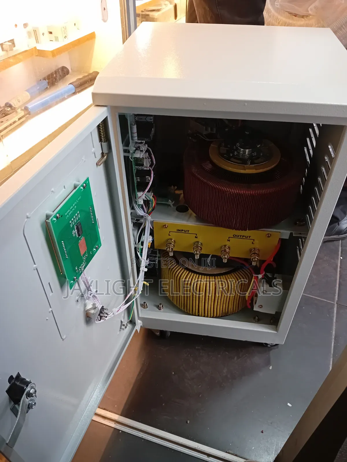 Electric Voltage Ac Stabilizer 10kw Single Phase