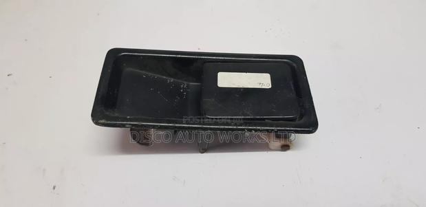Land Rover Discovery 1 Rear Right Side Door Handles