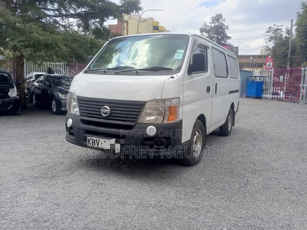 Nissan Caravan (Urvan) 2006 White - thumbnail 2