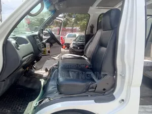 Nissan Caravan (Urvan) 2006 White