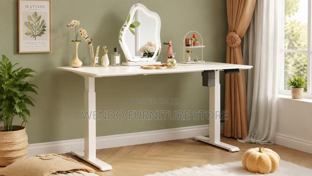 Office Desk; Modern Home Electric Offices Gaming Table