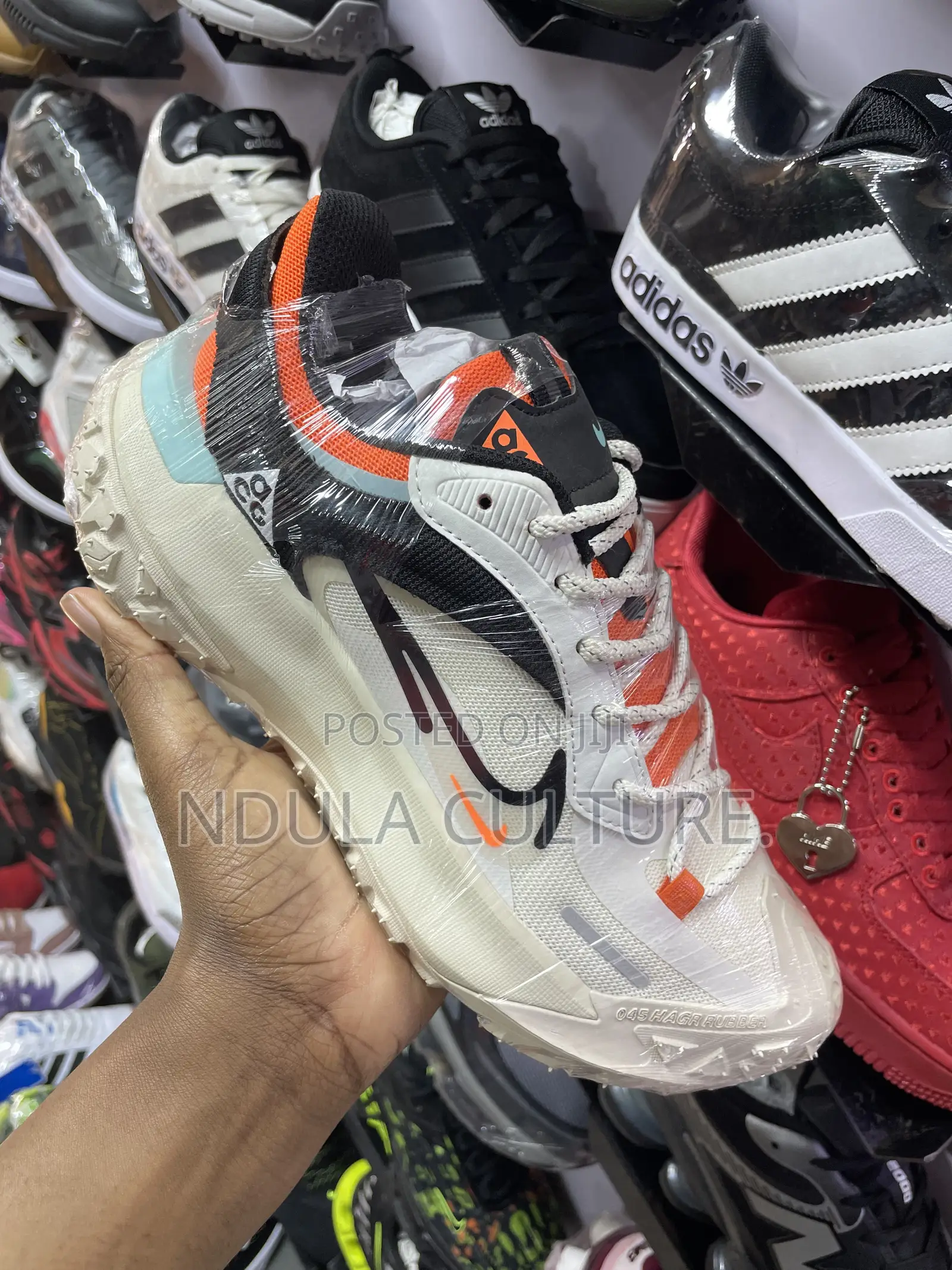 Nike Acg (All Conditions Gear) Gore-Tex Sneakers