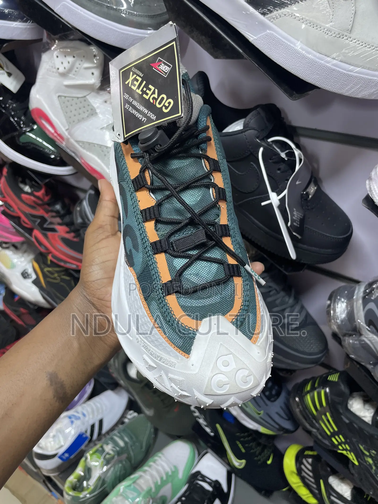 Nike Acg (All Conditions Gear) Gore-Tex Sneakers