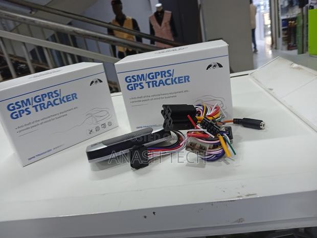 GPS Navigation GSM Connectivity Car Tracker Tracking Device