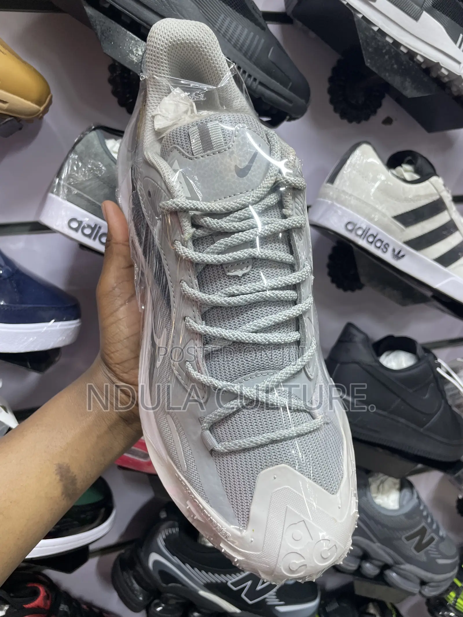 Nike Acg (All Conditions Gear) Gore-Tex Sneakers