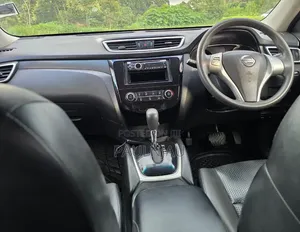Nissan X-Trail 2015