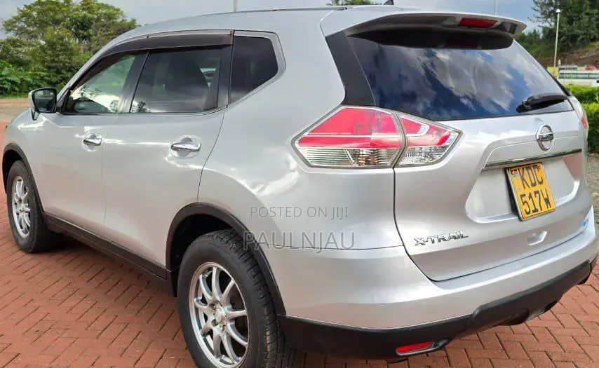 Nissan X-Trail 2015