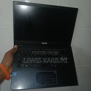 Laptop Asus L50VN 16GB Intel Core Ultra 7 SSHD (Hybrid) 256GB