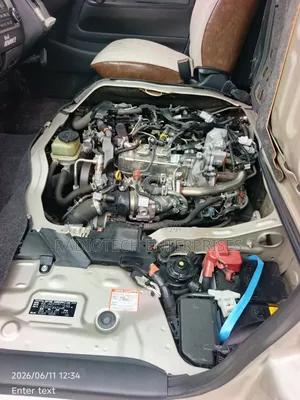 Toyota HiAce 2019 Gold