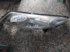 Nissan Juke Upper Light