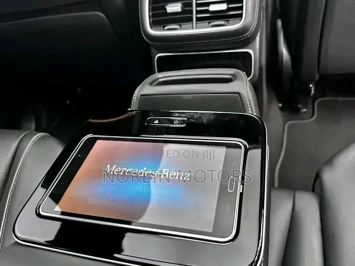 Mercedes-Benz GLS-Class GLS 400d 2021 Matt Black
