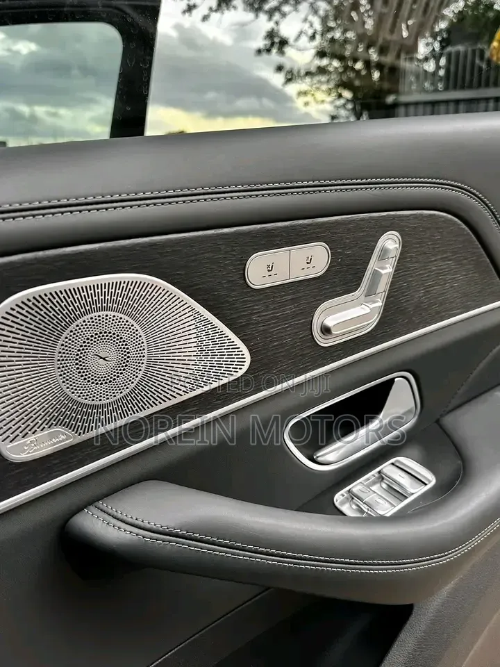 Mercedes-Benz GLS-Class GLS 400d 2021 Matt Black