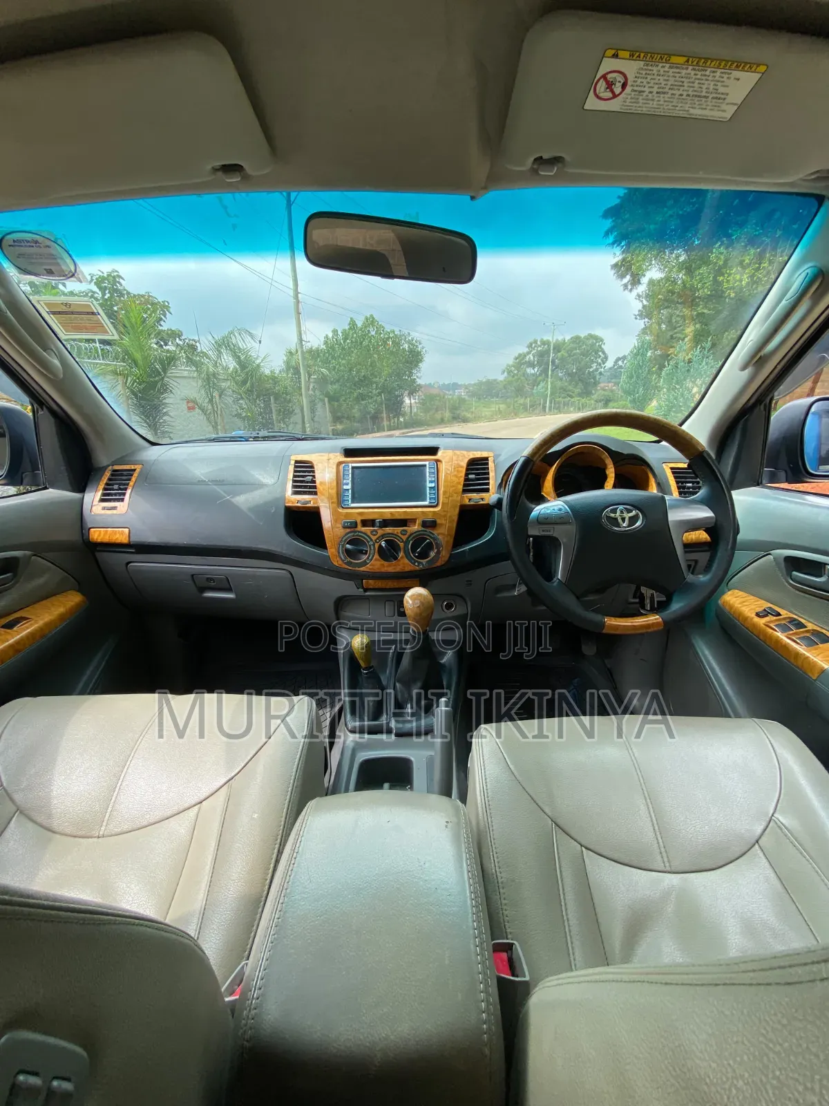 Toyota Hilux 2010 Blue