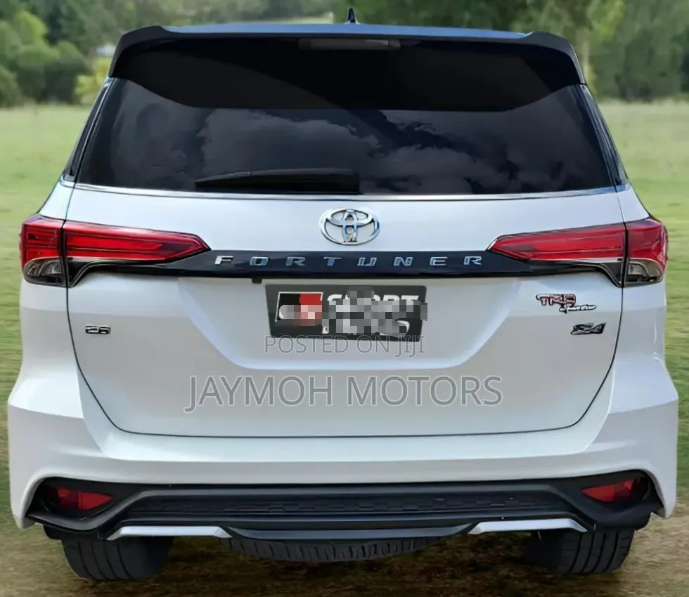 Toyota Fortuner 2020 White