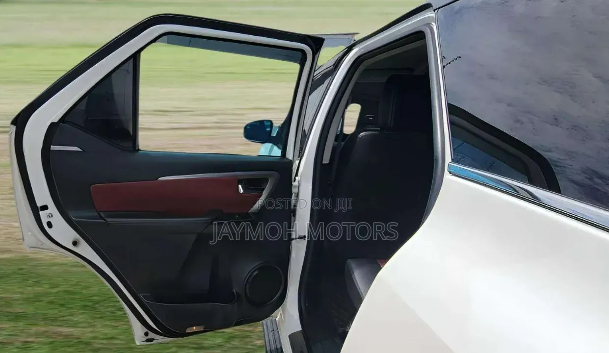 Toyota Fortuner 2020 White