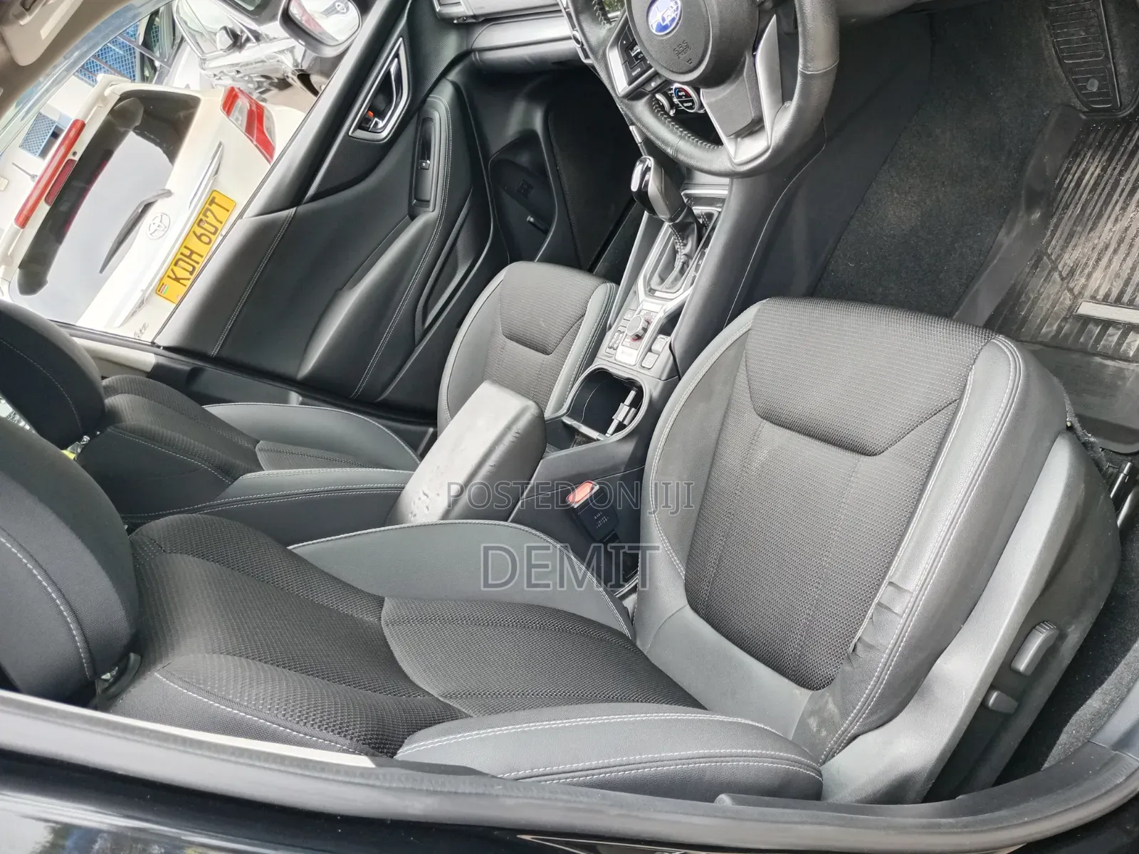 Subaru Forester Premium AWD 2019 Black