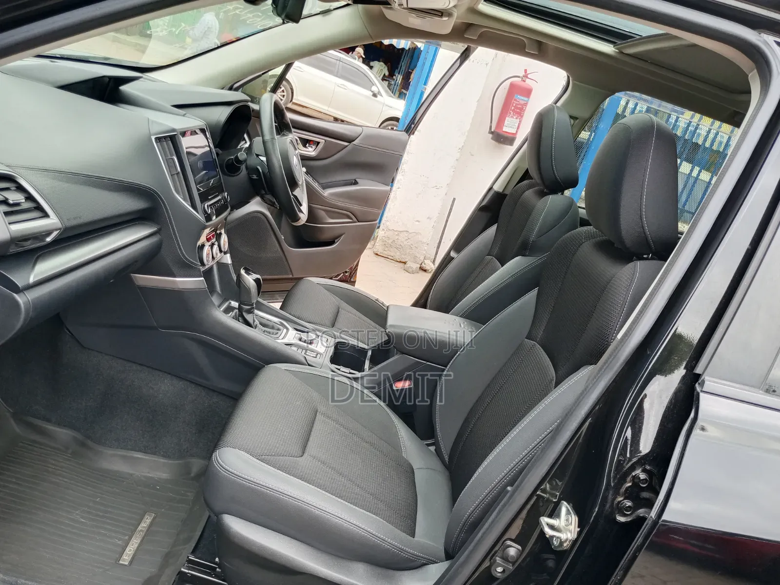 Subaru Forester Premium AWD 2019 Black