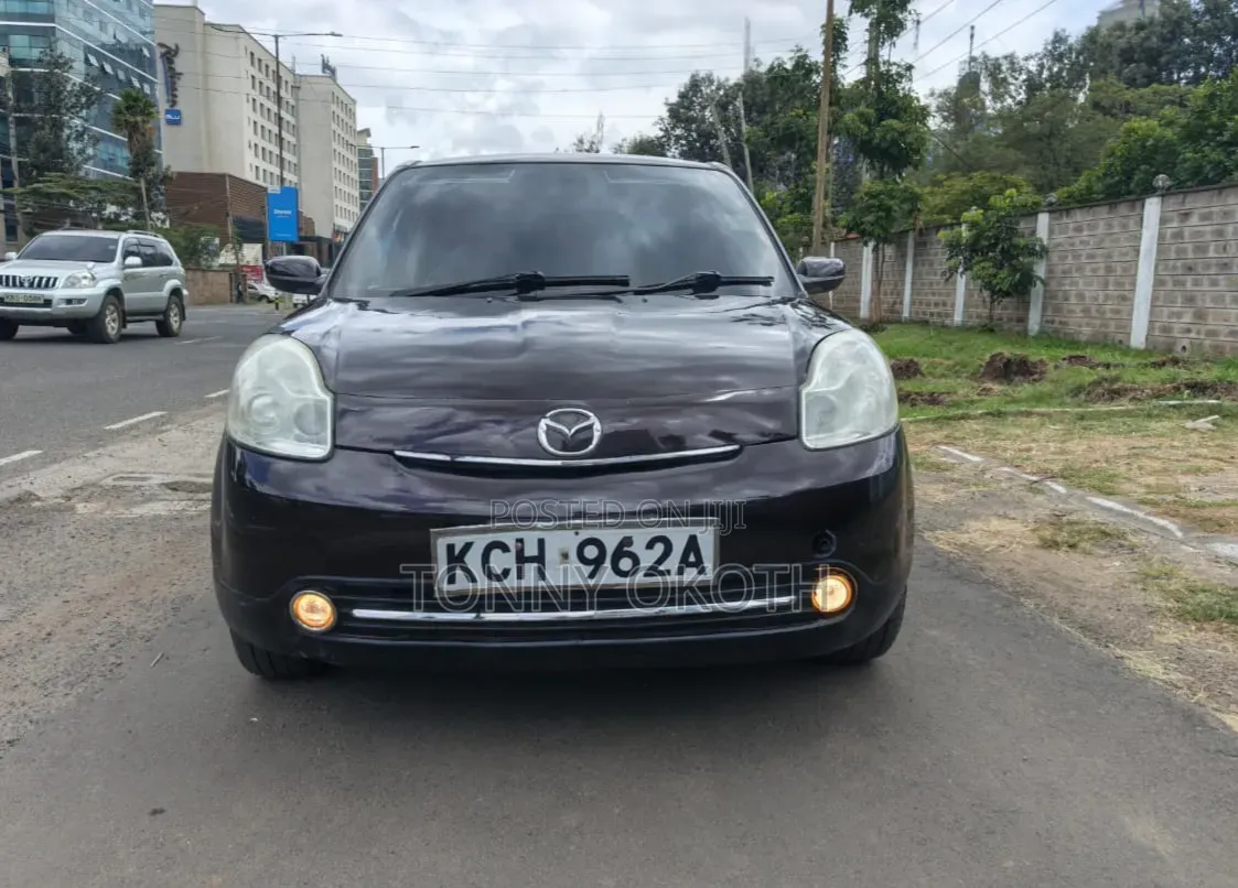 Mazda Verisa 2009 Black