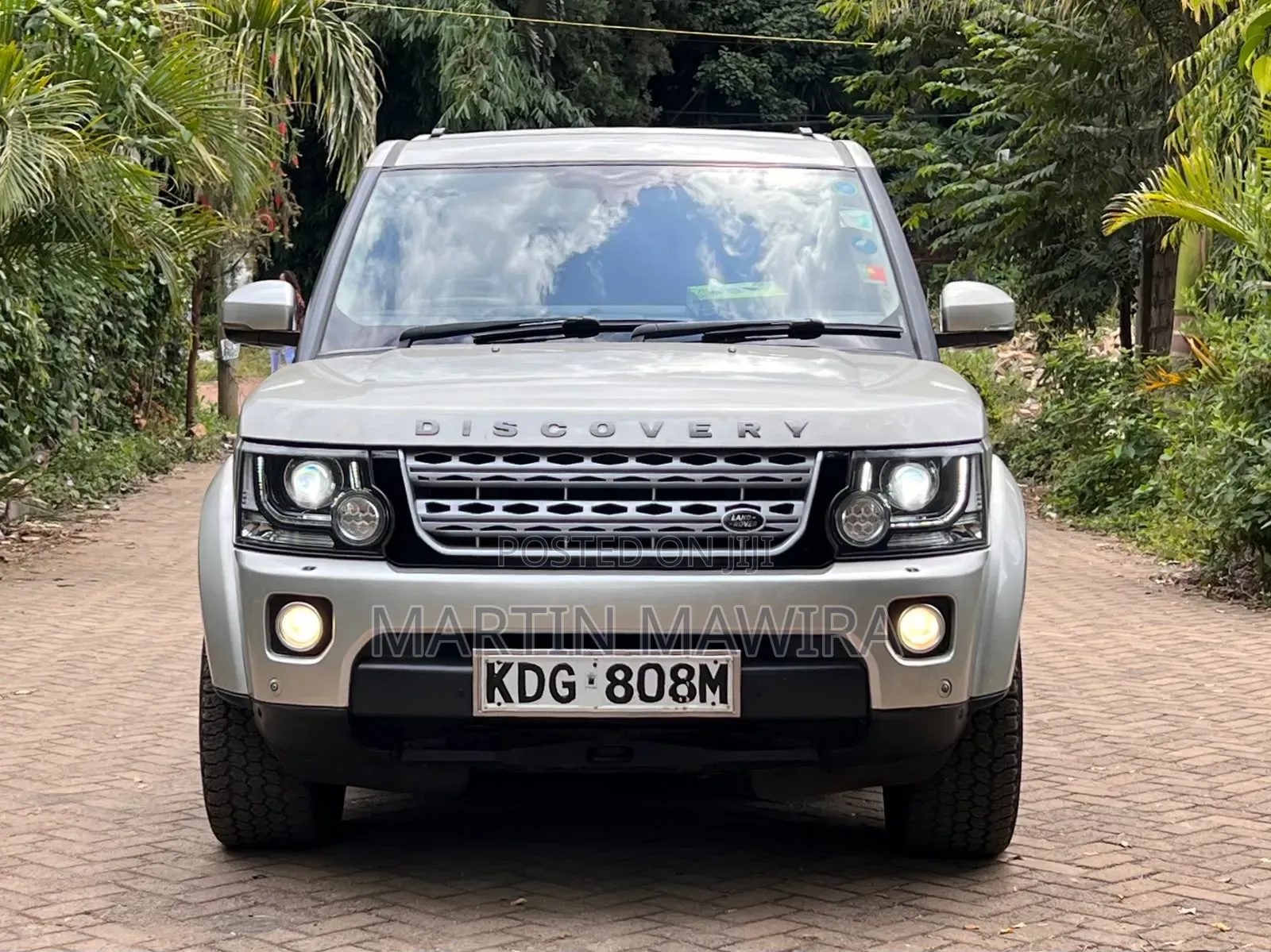 Land Rover Discovery 2014 Gold
