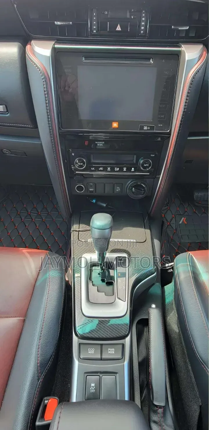 Toyota Fortuner 2020 White